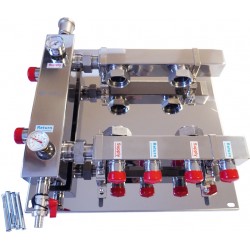 Separator-distribuitor cu 2 circuite + termometru și manometru pompe 130 mm